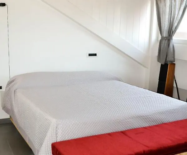 Oda ve Kahvaltı Walter 3*